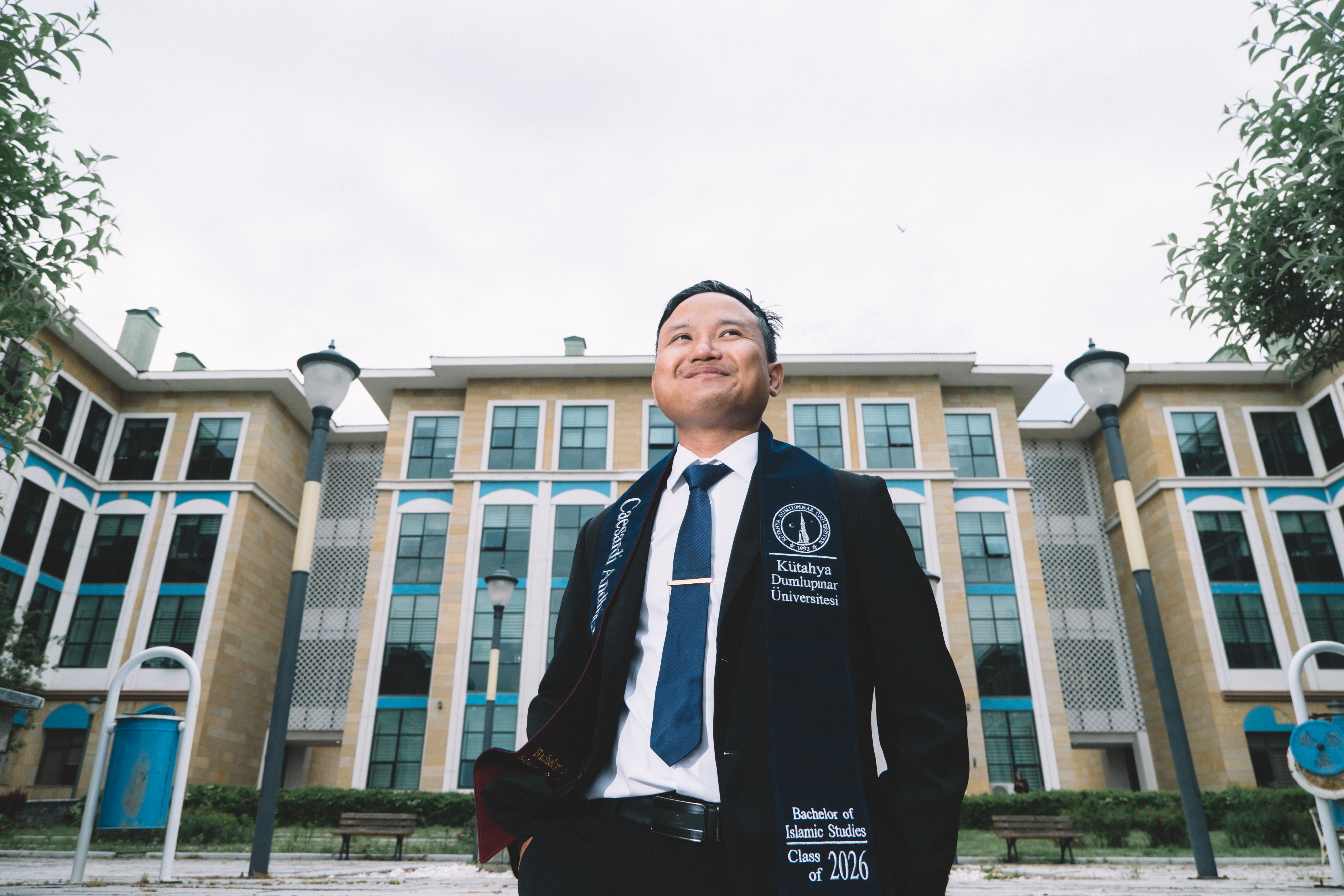 Graduation portrait CAESA // 03 by Hakam Magdea